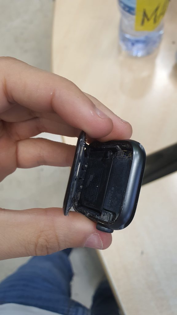Limpieza de sulfato en Apple Watch 5 44mm